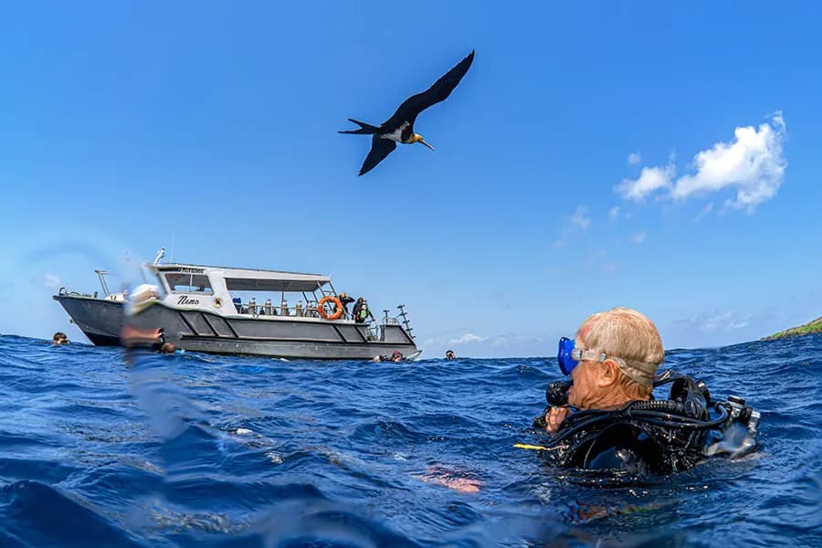 Extra Divers Christmas Island